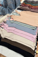 Seamless Scalloped Staple Ribbed Cami