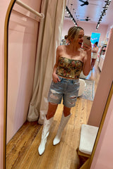 1999 Slouch 90's Short ~ Intuiton