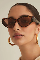 The Hadid ~ Amber Tortoise/Caramel