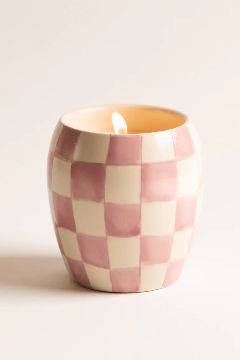Say hello to our Checkmate collection! Inspired by the recent comeback of the checkerboard print, these candles come in hand-painted vessels, making each one uniquely yours. Checkmate was designed with reusability in mind. Once emptied, they make a perfect vase, mug, or statement decor piece! These vessels are microwave, dishwasher, and food safe. Fill them up with something warm and enjoy these hand-painted pieces of art!  