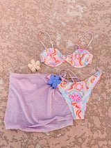 Made for being showered in sunshine, this groovy printed bikini set is the flattering, fun, and flirty swimmie your summer is waiting for! Featuring a supportive underwire top, removable and adjustable straps and flattering, seamless bottoms that hit high on your hip, this will be the set you're loving for years to come.