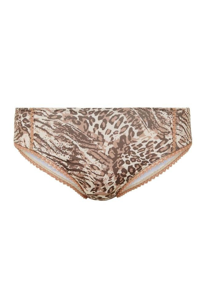 Our wild and wonderful Ada Bloomers with their comfy elastic waist and signature leopard print are our most wearable intimates yet. Ideal for under sheer garments for an 'accidentally on purpose' peek-a-boo effect, this classic Spell staple is always a favourite.