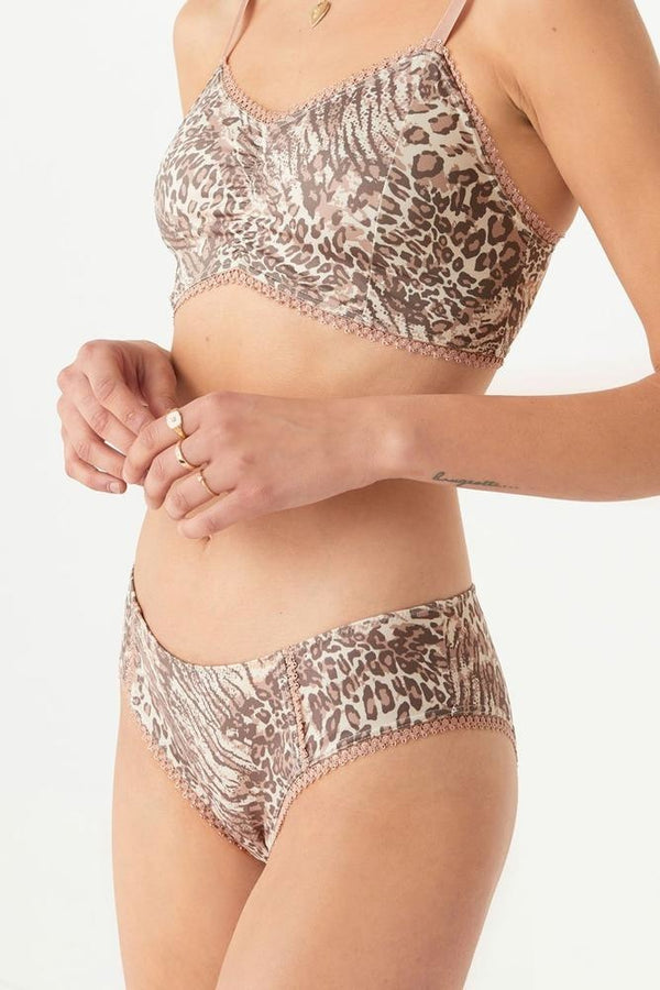 Our wild and wonderful Ada Bloomers with their comfy elastic waist and signature leopard print are our most wearable intimates yet. Ideal for under sheer garments for an 'accidentally on purpose' peek-a-boo effect, this classic Spell staple is always a favourite.